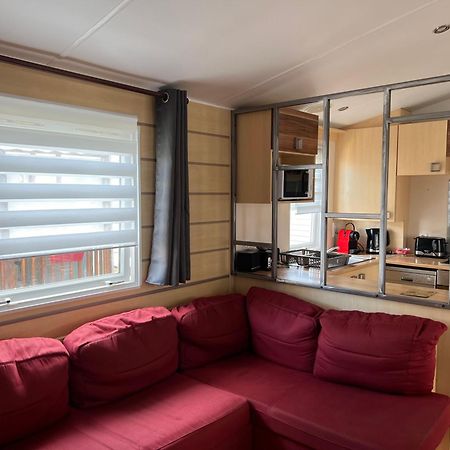 Mobilhome 4 Ca61 ヴィア エクステリア 写真