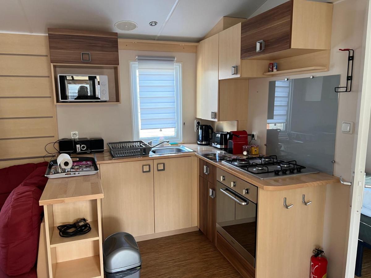 Mobilhome 4 Ca61 ヴィア エクステリア 写真